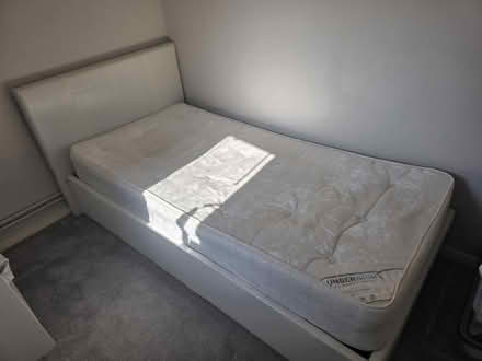 Photo of free Single ottoman bed & mattress (IP32) #3