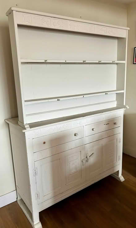 Photo of free Dresser (SL44SY) #1