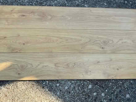 Photo of free Laminate flooring (Fobbing SS17) #3
