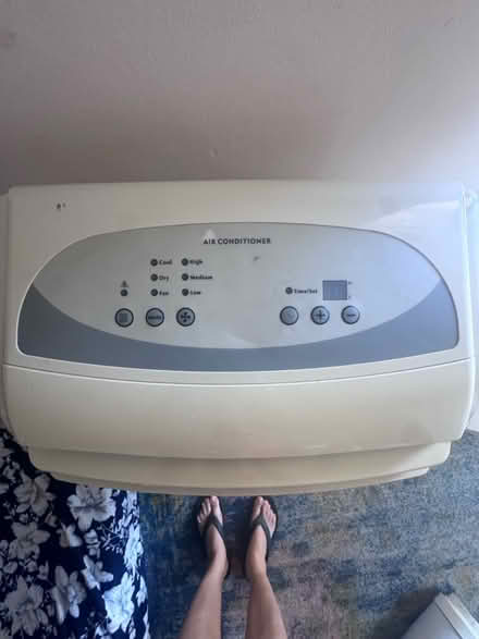 Photo of free Air Con / Fan Unit (TW2) #2
