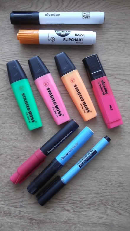 Photo of free Surplus highlighters and markers (HR8 Much Marcle) #1