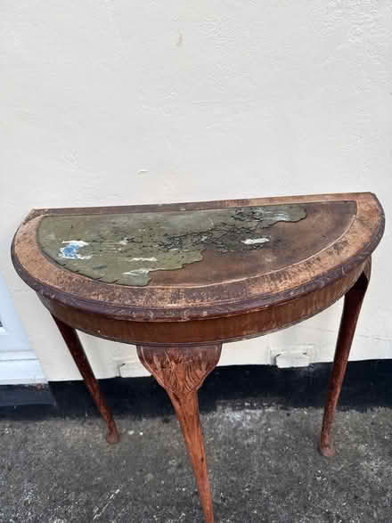 Photo of free Hallway table (Norbury CR7) #3