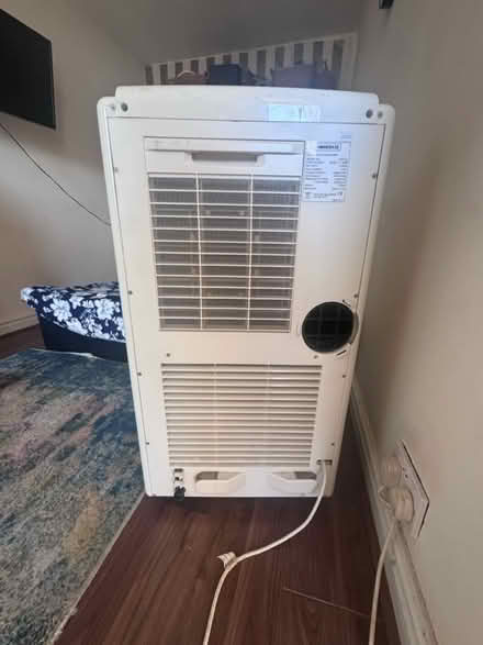 Photo of free Air Con / Fan Unit (TW2) #3