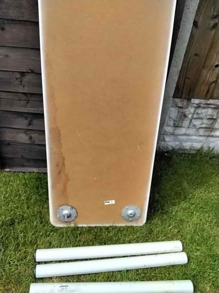 Photo of free Table with screw on legs (Penrith CA11) #1