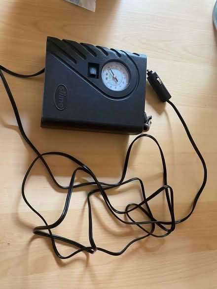 Photo of free Tyre compressor (not working) (Percival Road CV22) #1