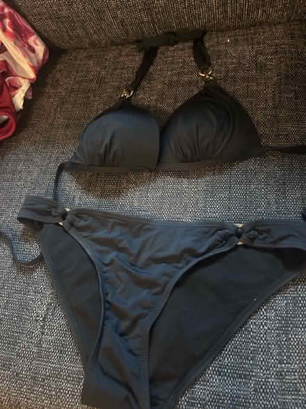 Photo of free black bikini size 10 (Handsworth S13) #1
