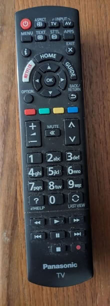 Photo of free 32" Panasonic TV (Central Wokingham RG40) #2