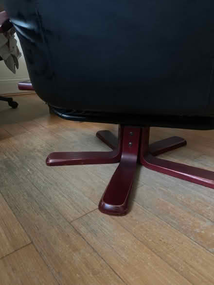 Photo of free Black, leather swivel armchair (Eltham SE9) #3