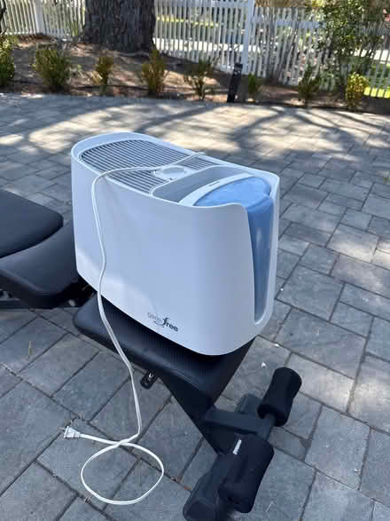 Photo of free Honeywell Humidifier (Hillsborough (near 92 and 280)) #2