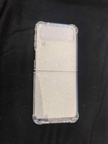 Photo of free New Samsung Galaxy Flip4 case (Hayward) #2