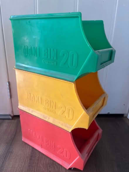 Photo of free Small storage bins (Catford South SE12) #2