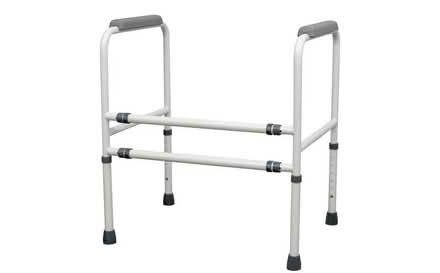 Photo of Toilet frame aid (Rowner PO13) #1
