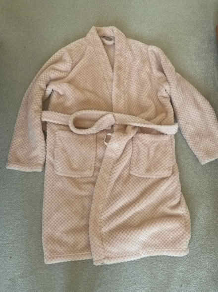 Photo of free Dressing Gowns (Echo Square DA12) #1
