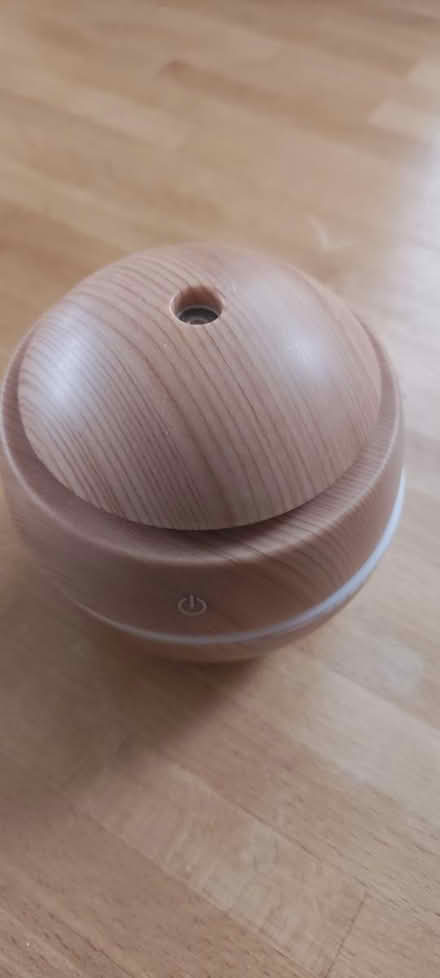 Photo of free A small humidifier (WD23 Bushey) #1