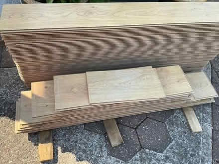 Photo of free Laminate flooring (Fobbing SS17) #2
