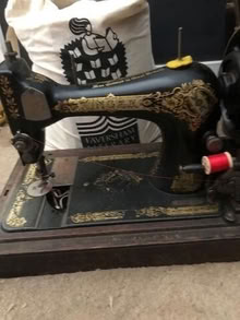 Photo of free Vintage Singer Sewing Machine (Ramsgate CT11) #2