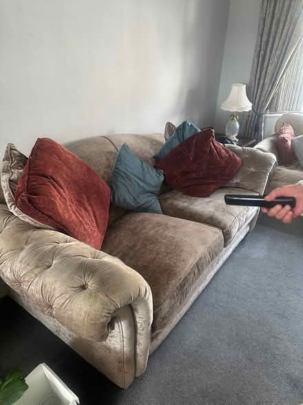Photo of free Sofa (Se9 1ng) #2
