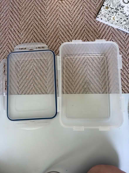 Photo of free container (South Kensington W8) #1