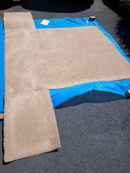 Photo of free carpet pieces (Calne SN11) #2