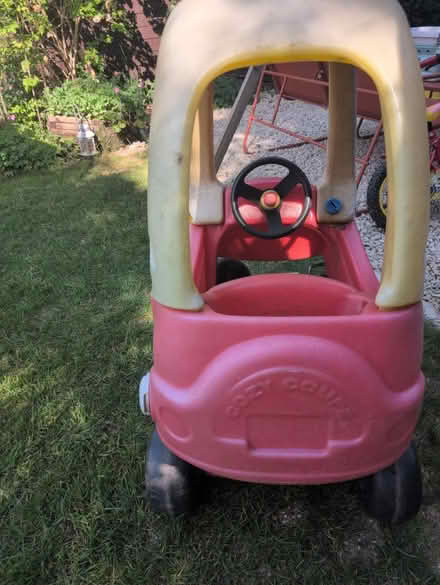 Photo of free Little tikes car (WD6) #3