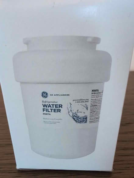 Photo of free GE refrigerator water filter (El Cerrito) #3