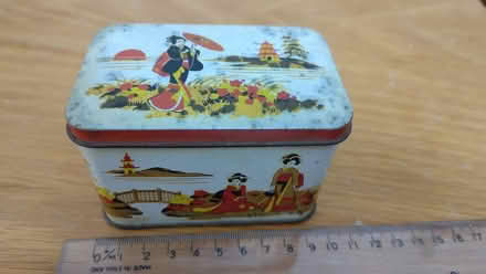 Photo of free Vintage oriental tin (Slinfold RH13) #1