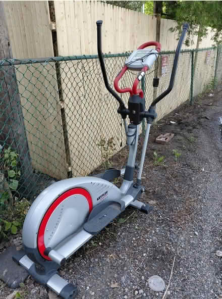 Photo of free Working elliptical machine (Roslindale) #2