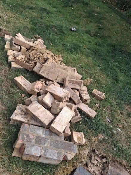 Photo of free Garden soil, Bricks & Rubble. (Poets Estate SG4) #4