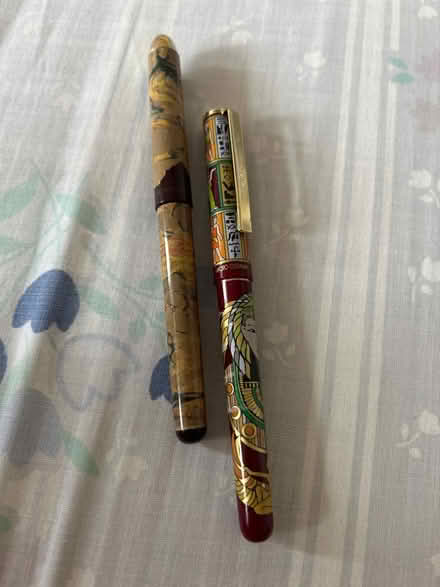 Photo of free Lovely pens (KT3 new malden) #1