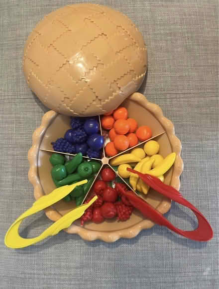 Photo of free Kids Super Sorting Pie (SL7 Marlow) #1