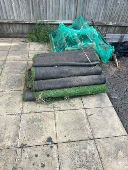 Photo of free Astroturf in se27 (SE27) #3