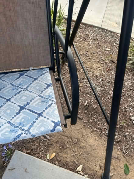 Photo of free Outdoor patio swing 2 seats (1463 E Los Angeles, Simi) #3