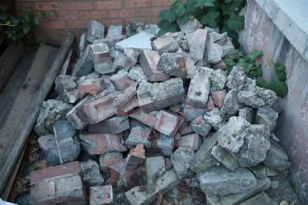 Photo of free loads of Marston bricks - mostly broken (East Ham E6) #2