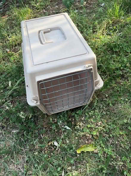 Photo of free Old cat carrier (Peachcroft OX14) #1