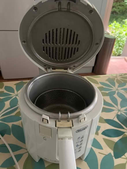 Photo of free Deep fat fryer (Milford on Sea SO41) #2