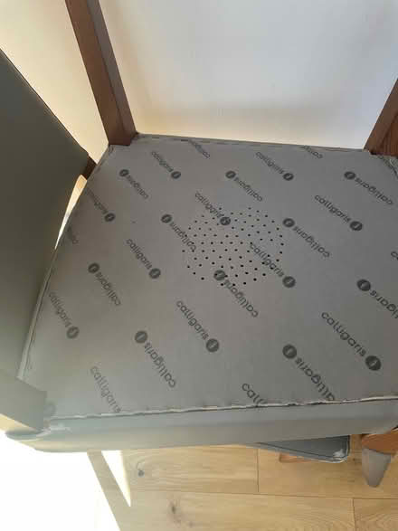 Photo of free 4 dining room chairs (Sandymount) #4