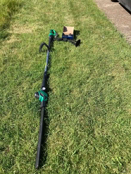 Photo of free Extendable battery hedge trimmer with charger. (Willingdon BN20) #1