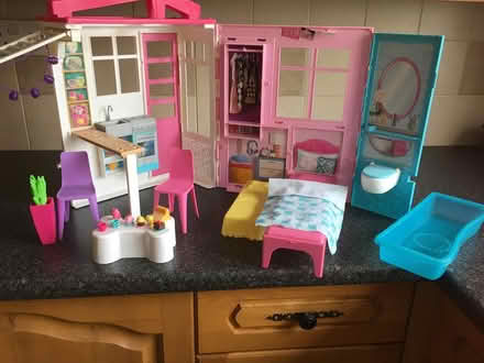 Photo of free Folding barbie house (Euxton PR7) #3