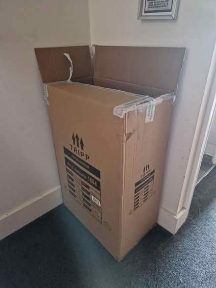 Photo of free Large empty cardboard box (N15 Seven Sisters) #1