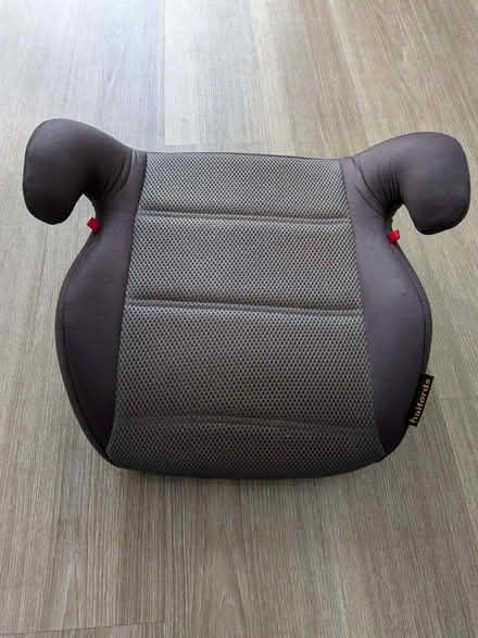 Photo of free Car booster seat (Hanworth TW4) #1