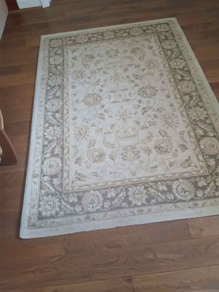 Photo of free Cream and light brown Patterned Rug (Blossomfield B91) #1