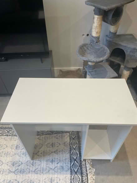Photo of free Small desk (Epsom kt17) #2