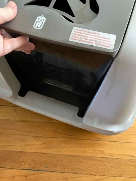 Photo of free Two large litter boxes (Ravenswood) #3