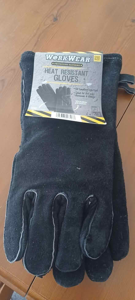 Photo of free Heat Resistant Gloves (Longden SY5) #1