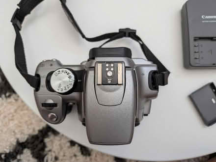 Photo of free Canon EOS 350D/Rebel XT DSLR Camera (Tanasbourne) #4