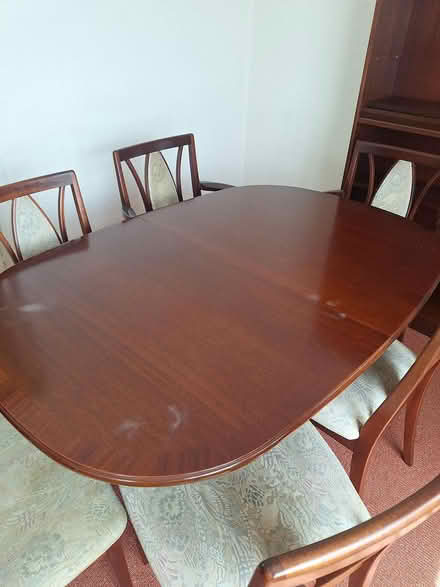 Photo of free Extending dining table and chairs (SK9) #1