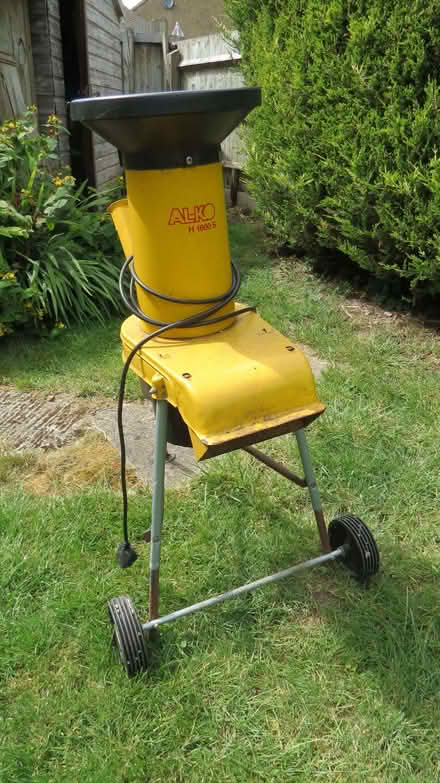 Photo of free Garden Shredder (Bowbridge GL5) #1