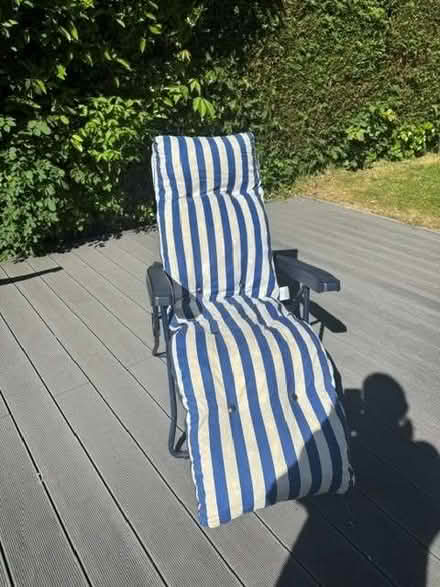 Photo of free Sunlounger and Cushion (Balcombe RH17) #1
