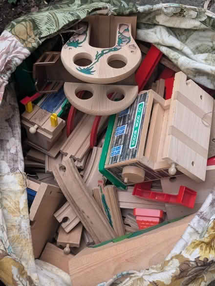 Photo of free Wooden train set (WD6) #1