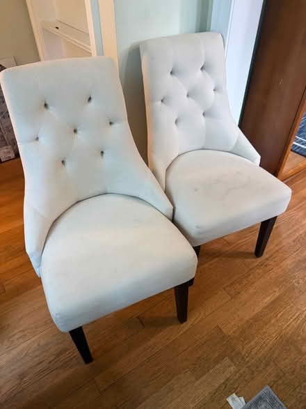 Photo of free Two chairs (20818) #2